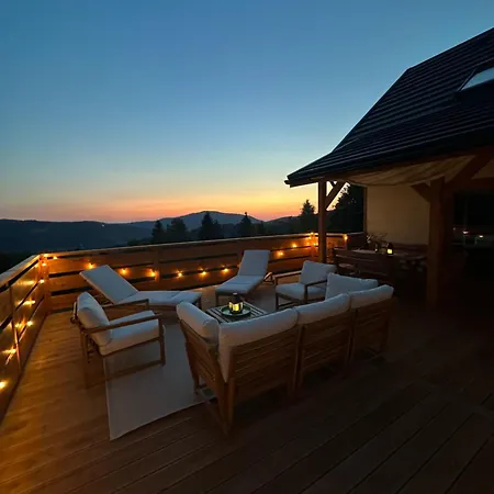 シャレー Zlobina Dom