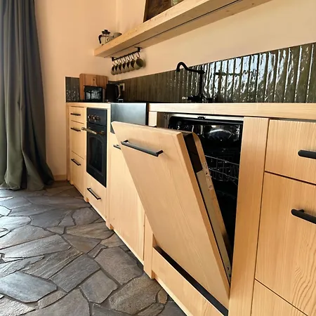 Zlobina Dom シャレー ヴィスワ