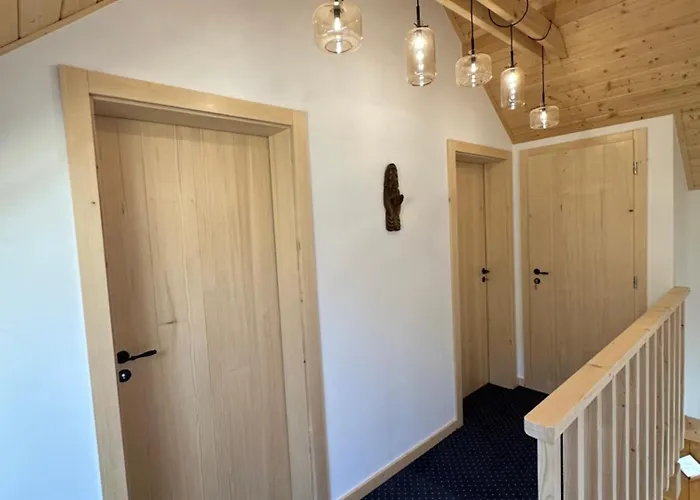 Zlobina Dom * ויסלאו