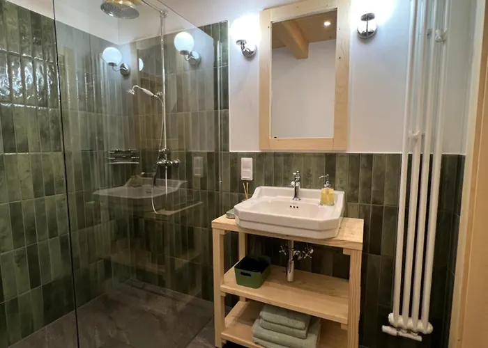 Zlobina Dom בקתה ויסלאו